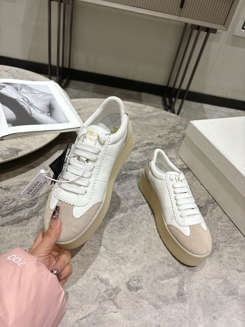 Pra*a sneakers
